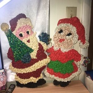 Vtg Melted Plastic Popcorn Santa With Christmas Tree  & Mrs. Santa￼